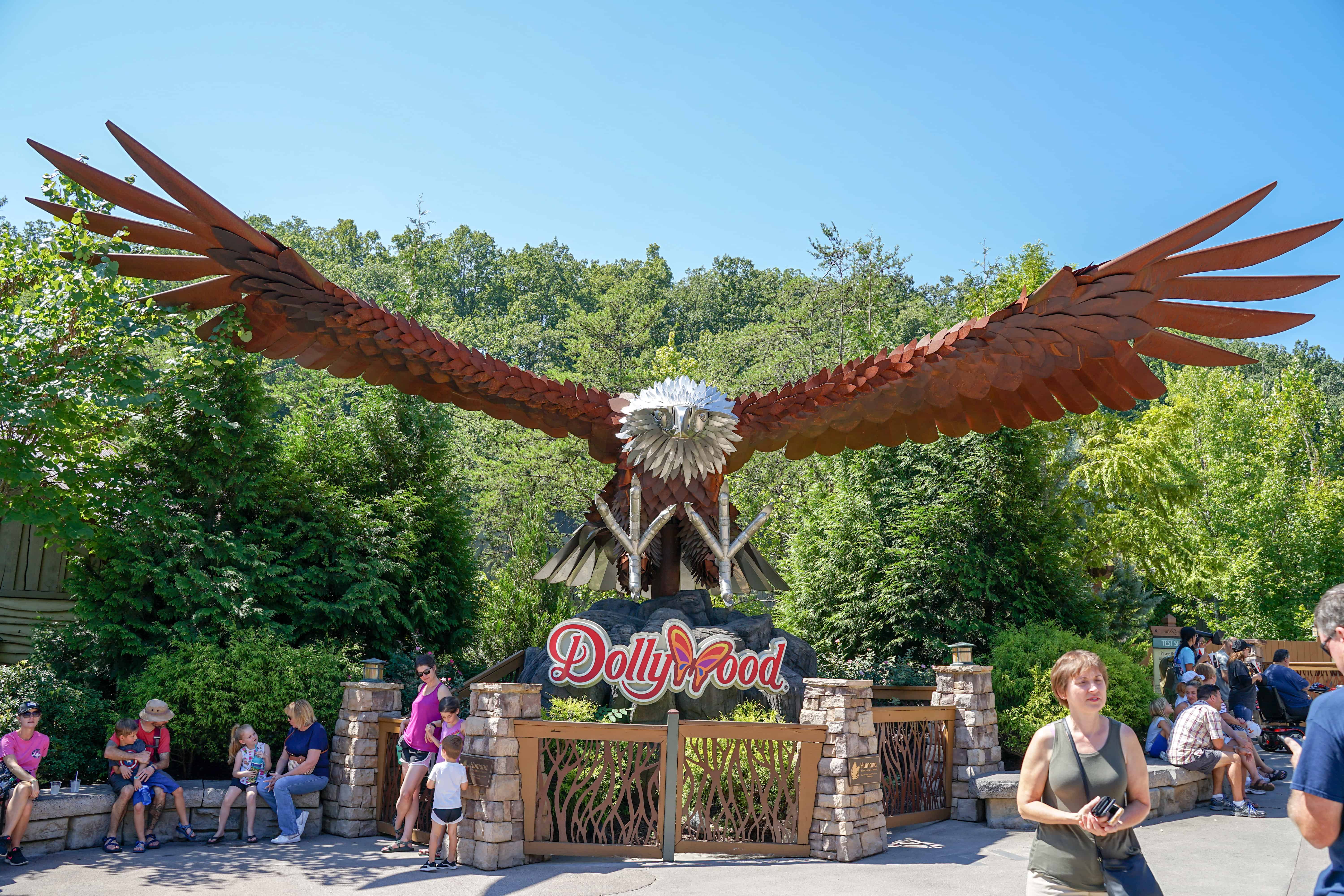 Dollywood Theme Park| The Perfect Family Vacation For Ages 3-73 - The ...